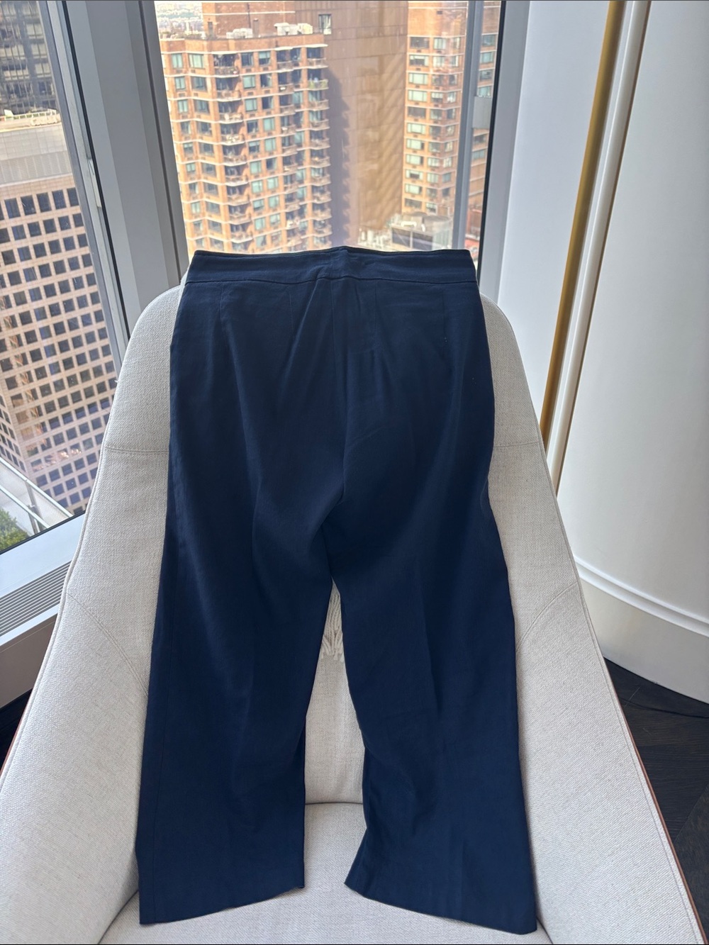 Avenue Montaigne - ALEX Linen Navy Crop Pant - Worn Once! - Picture 8 of 8